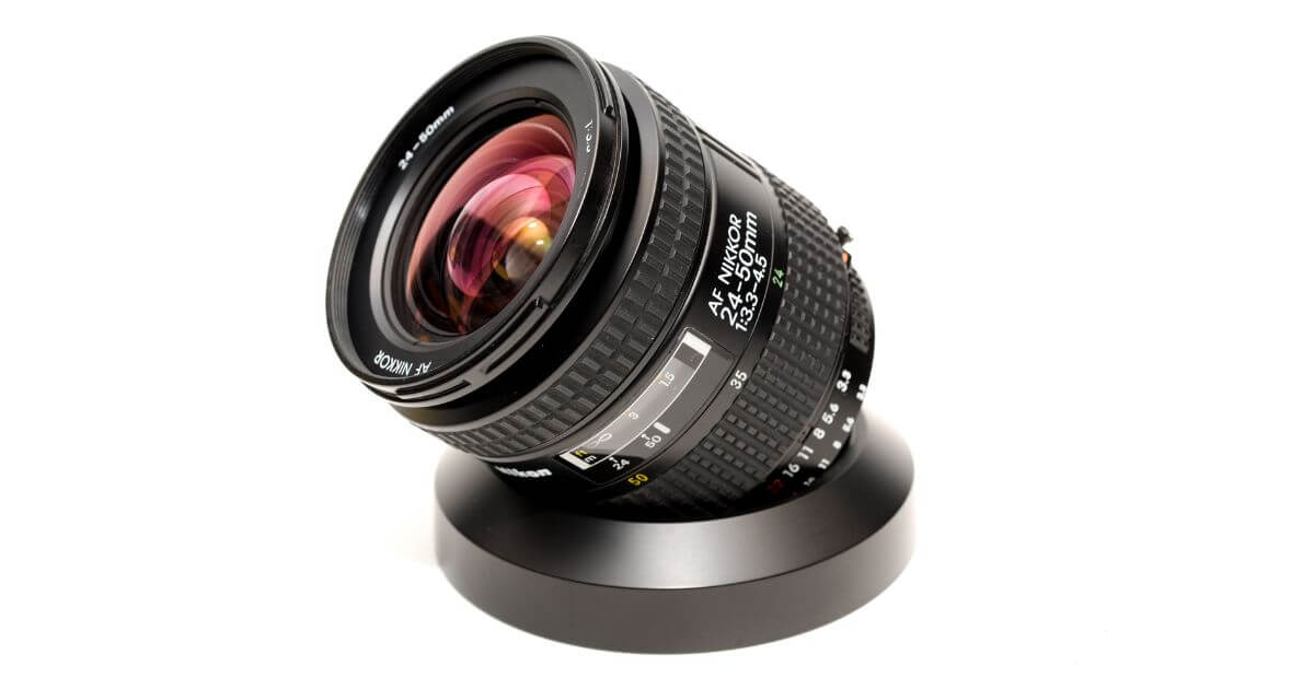 カメラのレンズ画像