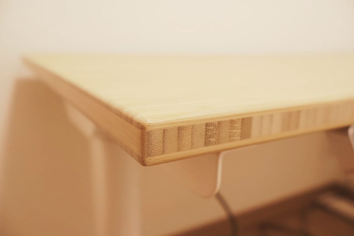 天然竹天板は角が丸いので、お子さんでも安心して使える