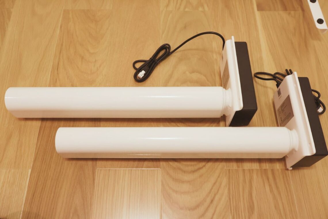FlexiSpot E8の昇降支柱はかなり重い
