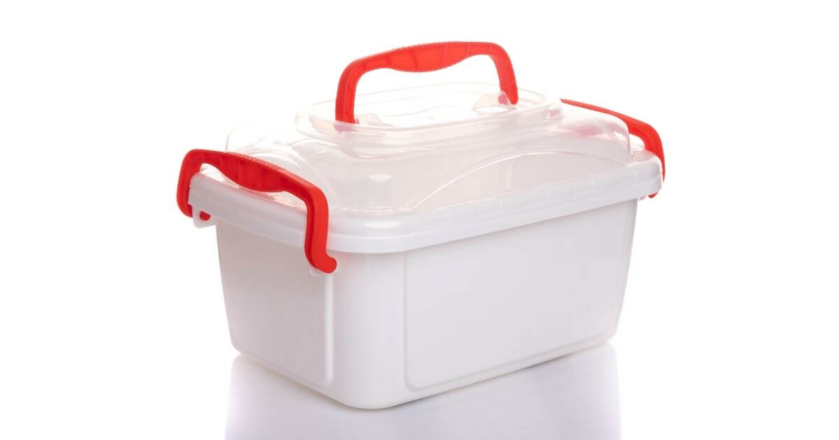 EOS R100に必要なアクセサリー(3) : 防湿庫