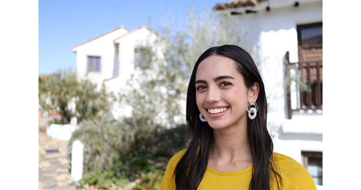 フルサイズのカメラだと焦点距離28mm F2.8の比較的明るい広角レンズ