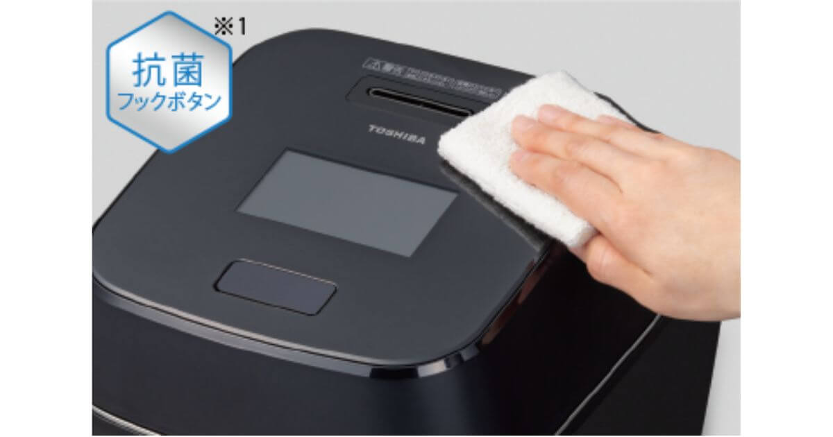 RC-10ZWX（最上位）とRC-10SGX（ハイグレード）の本体はフラット天面、ステンレスクリアフレームなので拭きやすい